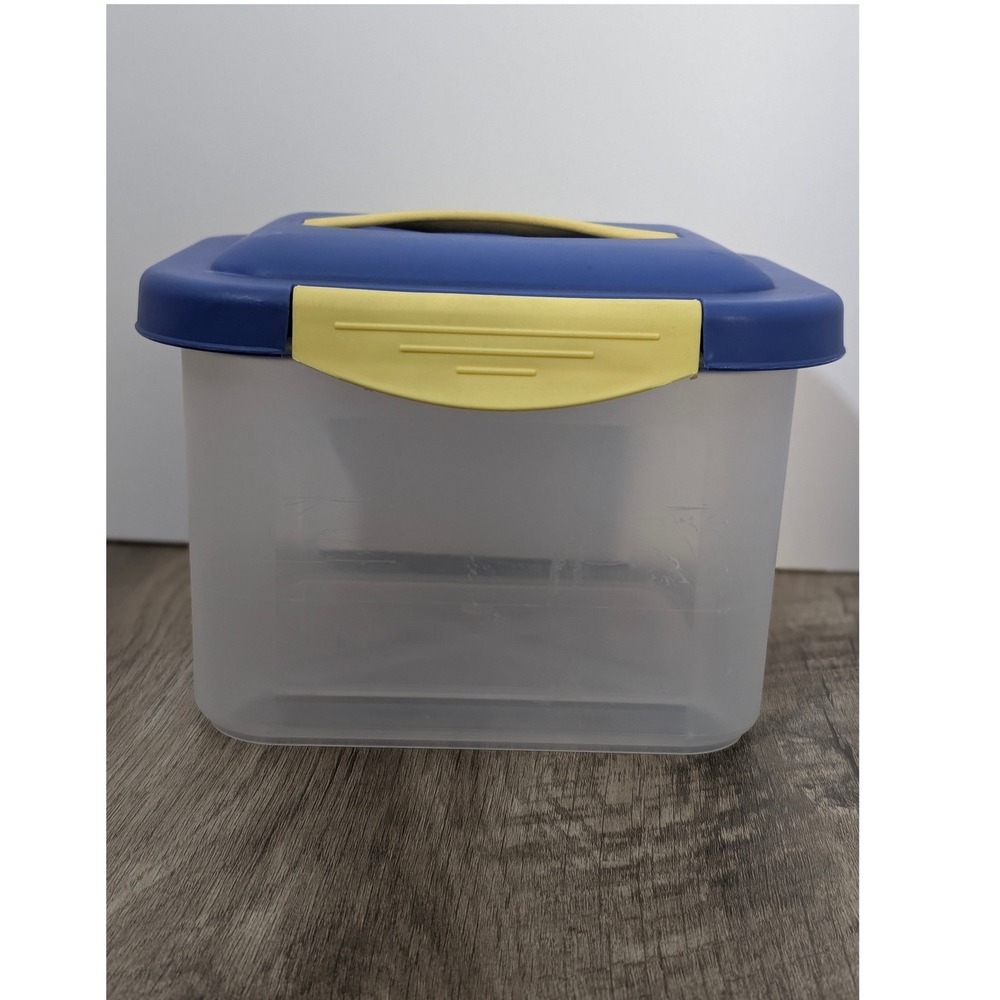 Sterilite Show Offs Storage Bin #1892 Blueberry Lid Yellow Snap Handle Container